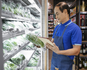 Revolutionizing Supplier Reviews with Generative AI - JK Tech